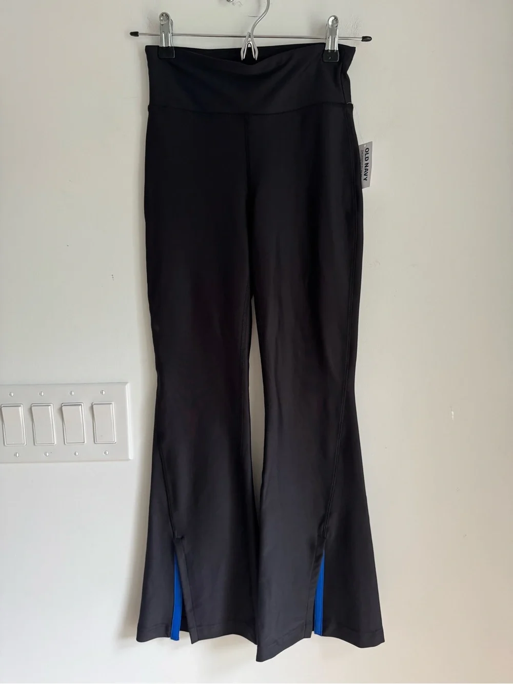Old Navy High-Waisted PowerSoft Flare-Leg Performance Leggings girls Sz L NEW
